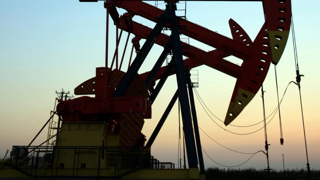 plateforme pétrolière utilisée pour la fracturation hydraulique