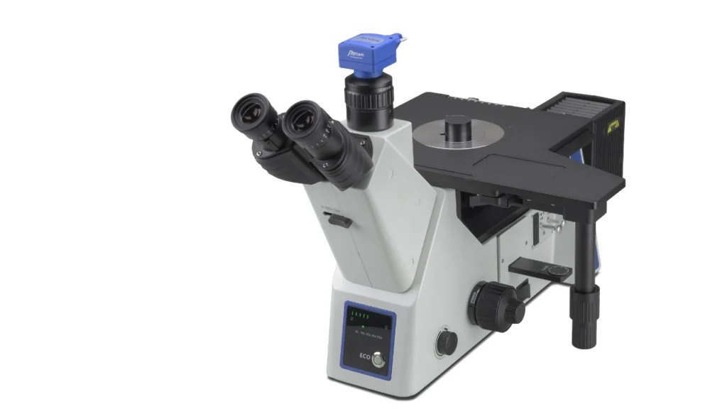 Invertiertes digitales Mikroskop VX5 mit angeschlossener Digitalkamera