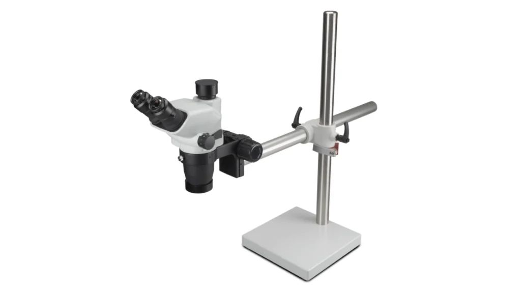 Microscopio metalográfico LECO VX3, configuración montada en brazo